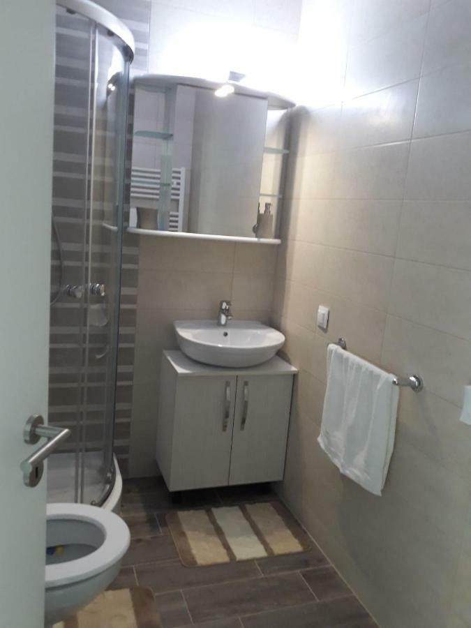 Apartament Coresi Brasov Luaran gambar