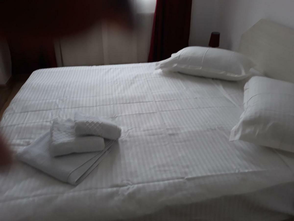 Apartament Coresi Brasov Luaran gambar